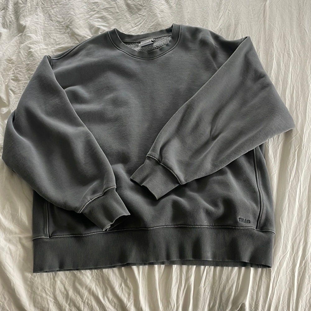 Aritzia TNA Sweatfleece Cozy Fleece Crewneck